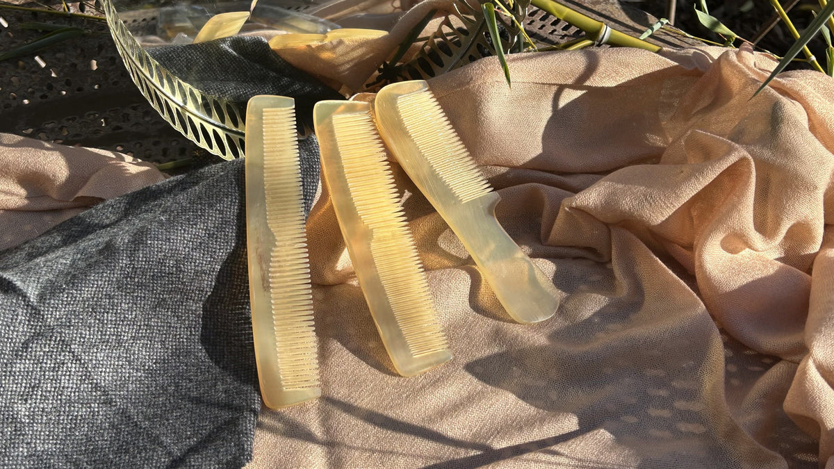 Pourquoi choisir un peigne en corne naturelle ?