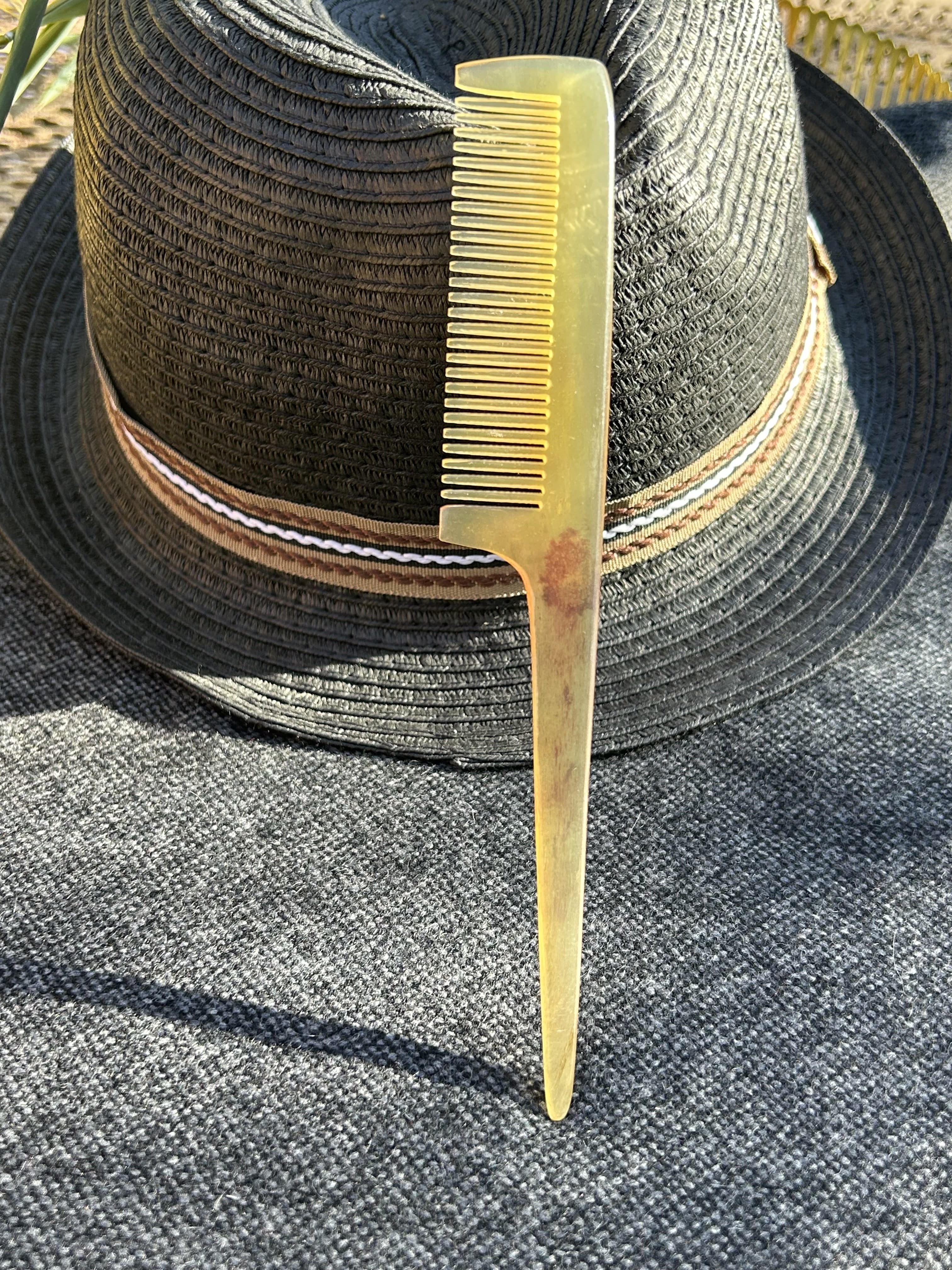 Peigne corne naturelle STYLUS-L