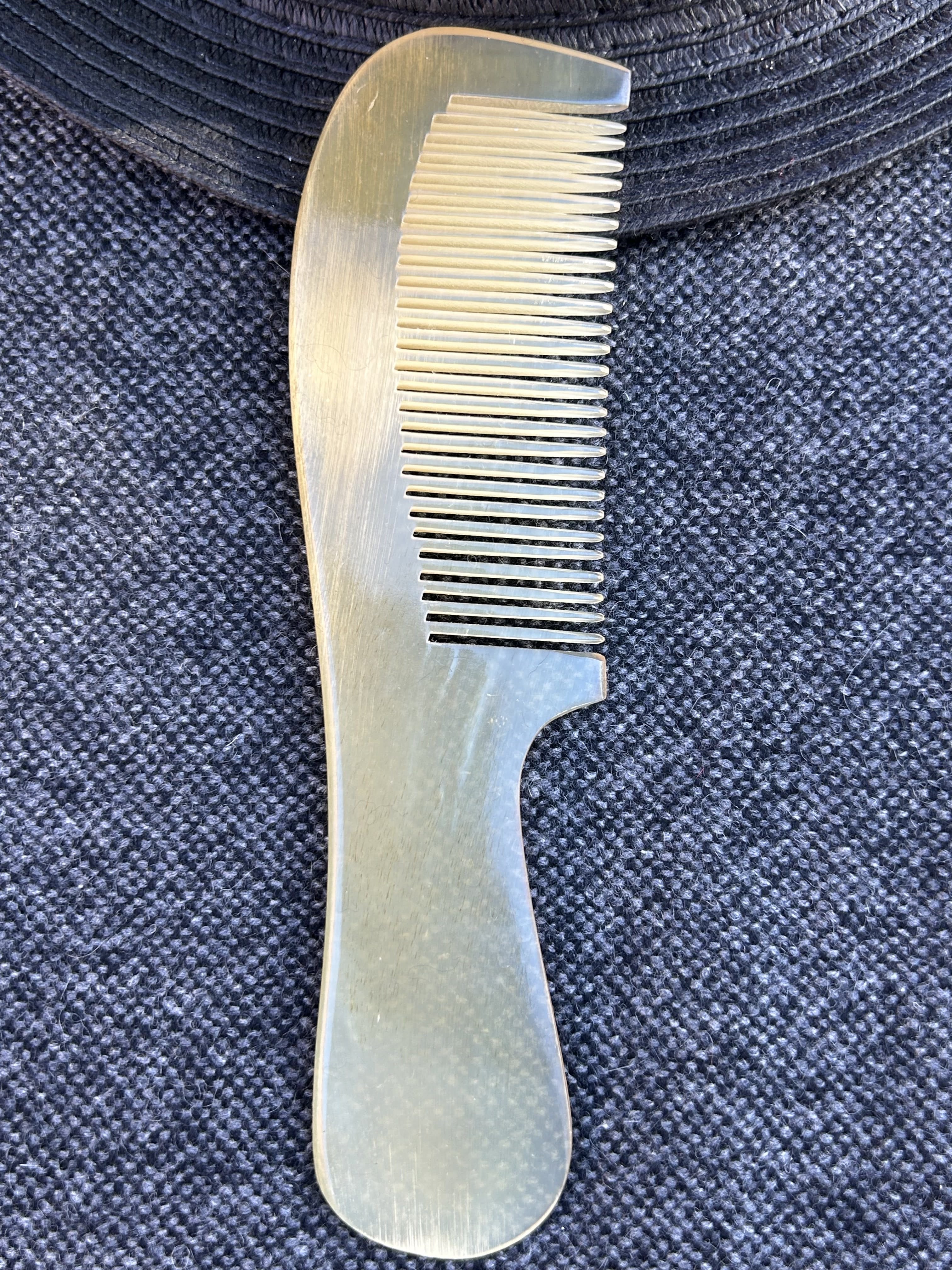 Peigne corne naturelle SERENITE-L