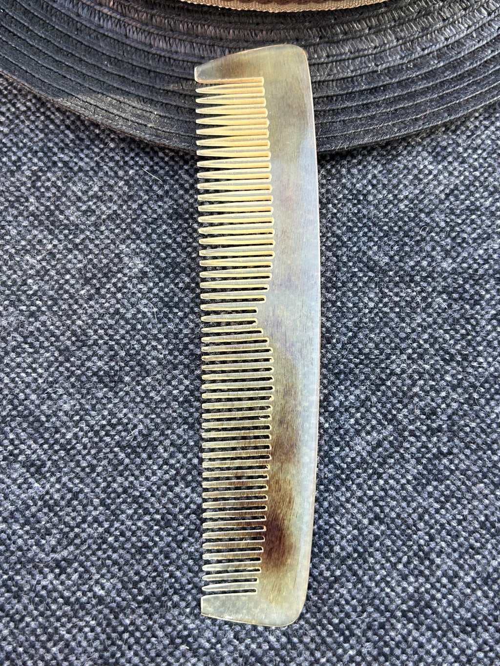 Peigne corne naturelle EPURE-M